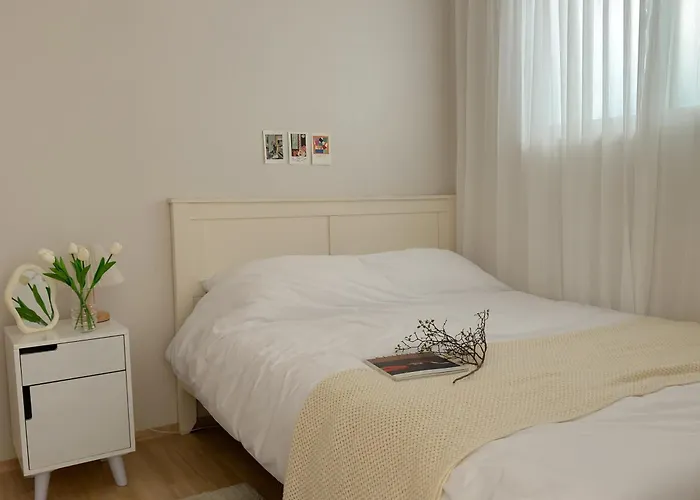 Unique Stay